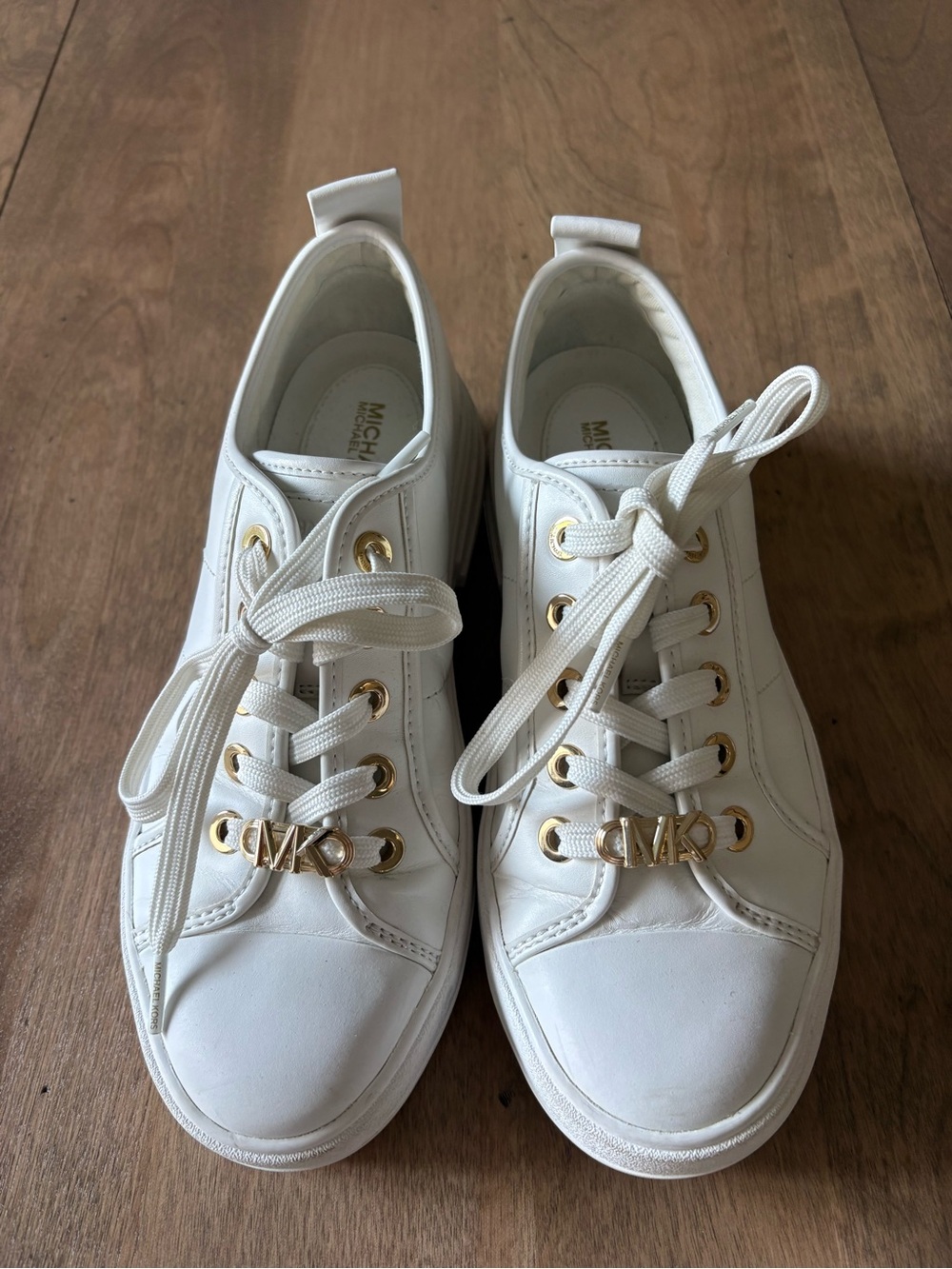 MICHAEL KORS White Leather Sneakers with Gold Accents